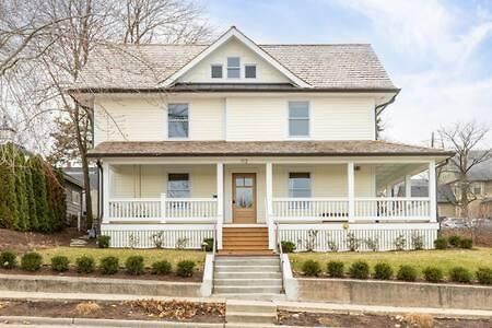 Downtown Luxury Farmhouse Apartment #4 West Dundee Exterior foto