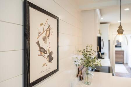 Downtown Luxury Farmhouse Apartment #4 West Dundee Exterior foto